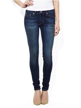 *NWT Women's Levis 535 Super Skinny Jeans Size 6 Medium W 28 L 30
